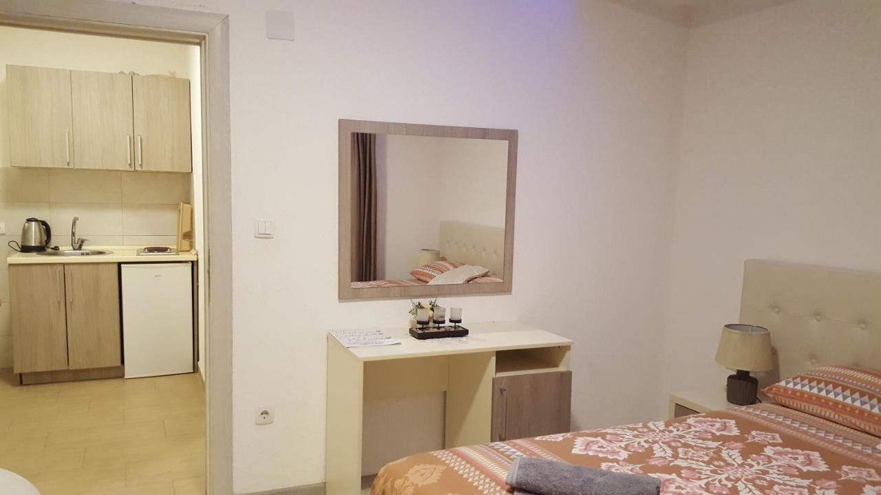 Apartments Ardoni Ulcinj Bagian luar foto
