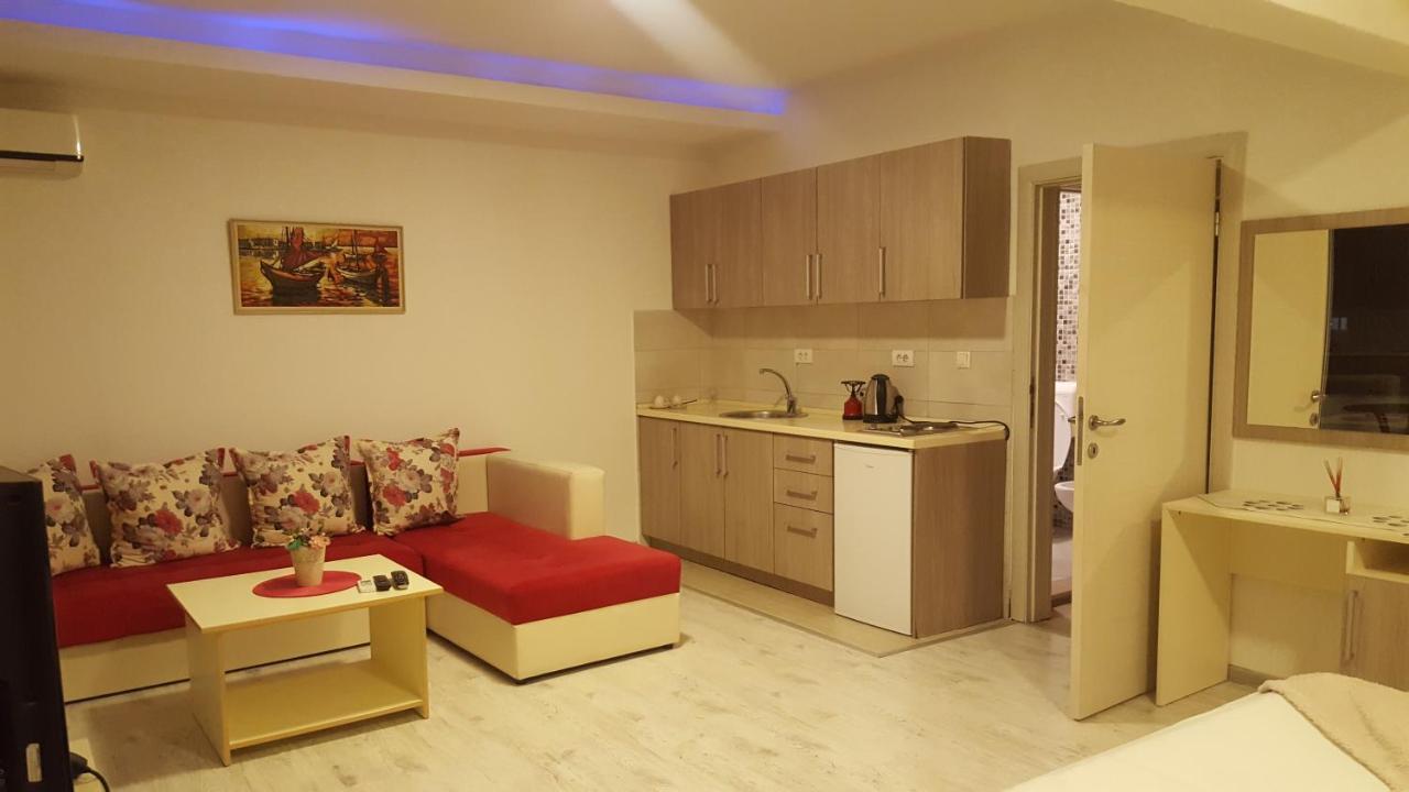 Apartments Ardoni Ulcinj Bagian luar foto
