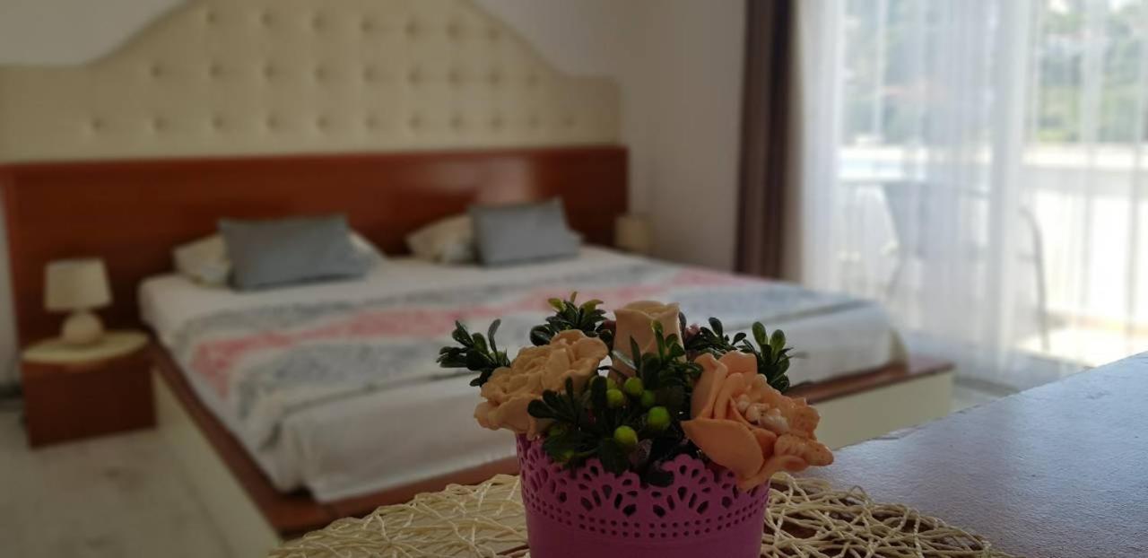 Apartments Ardoni Ulcinj Bagian luar foto