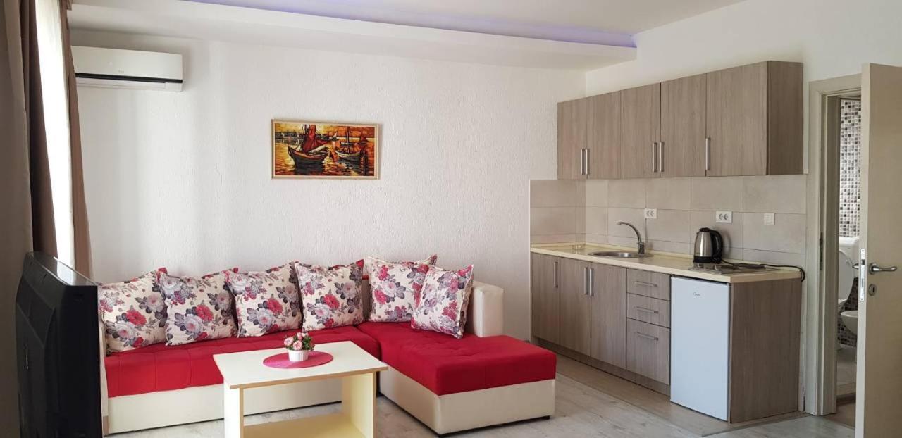 Apartments Ardoni Ulcinj Bagian luar foto