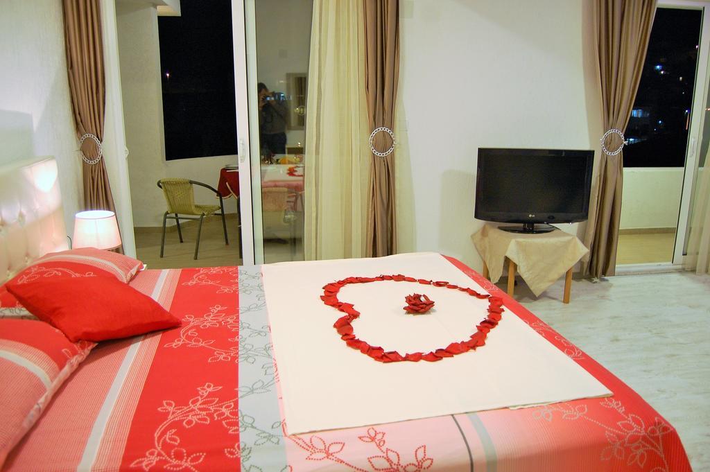 Apartments Ardoni Ulcinj Bagian luar foto